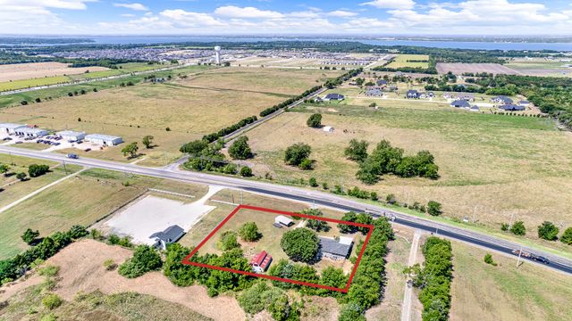 2403 State Highway 78 S, Farmersville, TX 75442