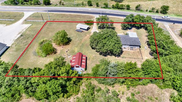 2403 State Highway 78 S, Farmersville, TX 75442