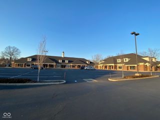 252 E Carmel Drive, Carmel, IN 46032