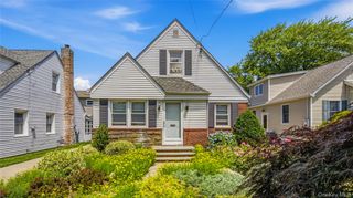 65 Stewart Avenue, Stewart Manor, NY 11530