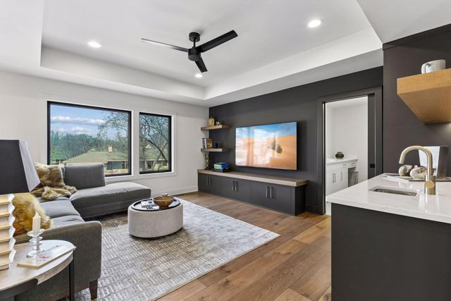 4601 Concord Terrace, Edina, MN 55424