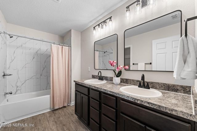 5529 NETTIE Road, Jacksonville, FL 32207