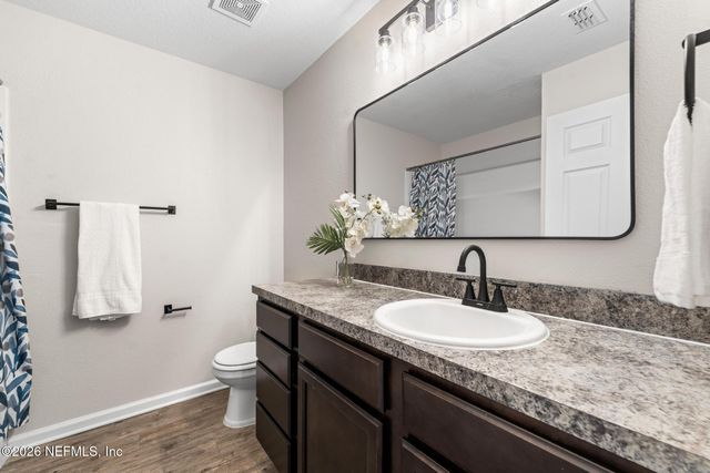 5529 NETTIE Road, Jacksonville, FL 32207