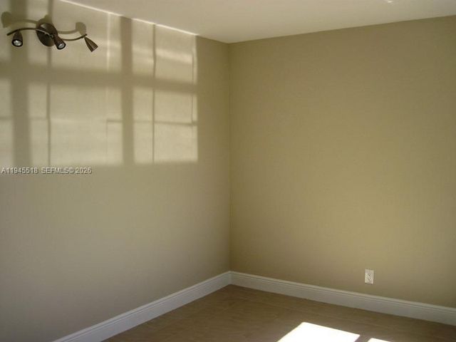 9001 SW 77th Ave C204, Miami, FL 33156