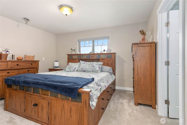 232 Front Street, Sumas, WA 98295