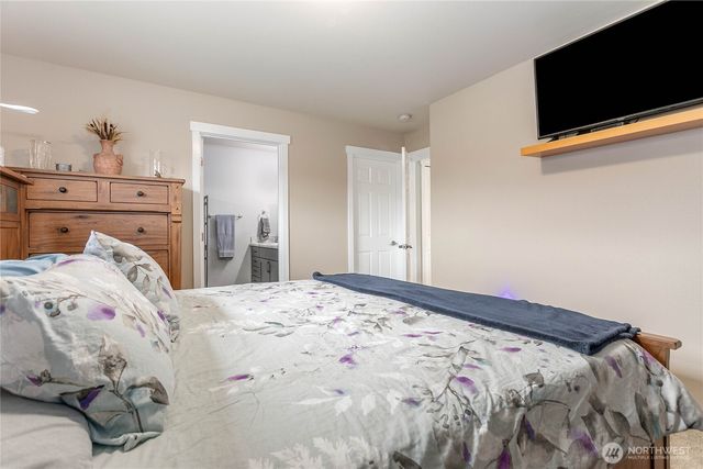 232 Front Street, Sumas, WA 98295