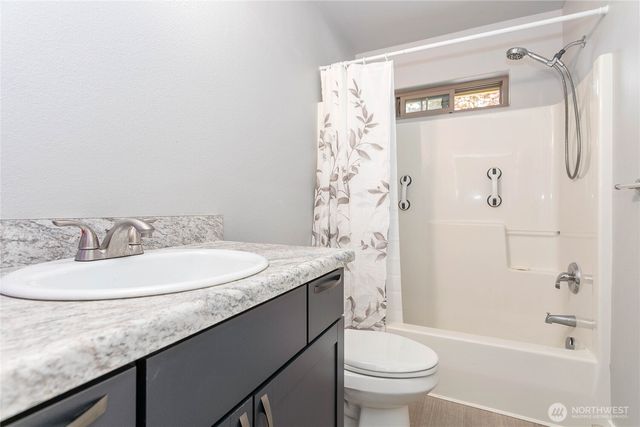 232 Front Street, Sumas, WA 98295
