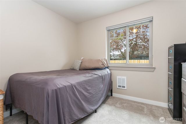 232 Front Street, Sumas, WA 98295