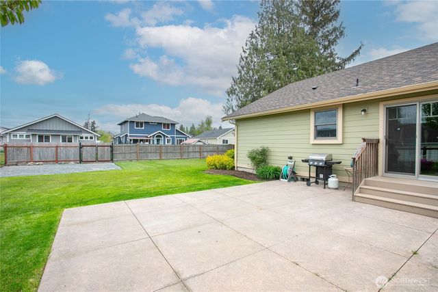 232 Front Street, Sumas, WA 98295