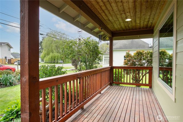 232 Front Street, Sumas, WA 98295