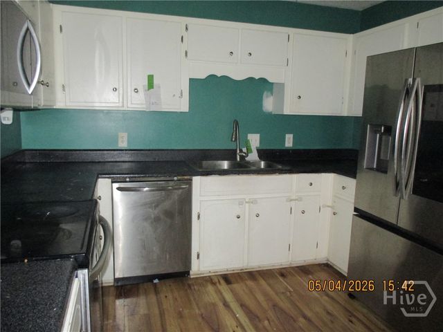 1212 Jubail Drive, Hinesville, GA 31313