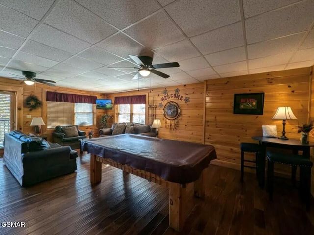 3160 White Falcon Way, Pigeon Forge, TN 37863