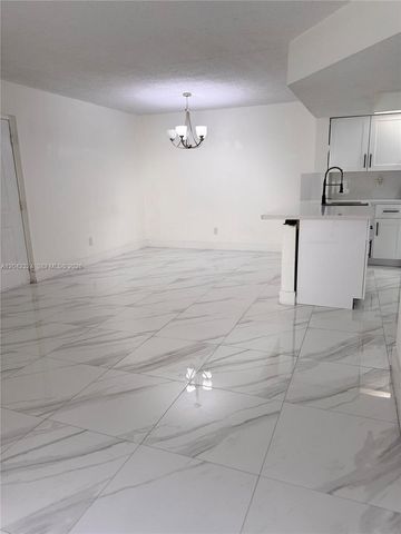 18830 NW 57th Ave 106, Hialeah, FL 33015