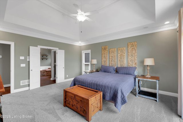 8004 Blacksmith Ct, Louisville, KY 40291