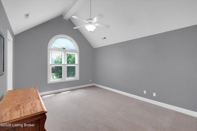 8004 Blacksmith Ct, Louisville, KY 40291