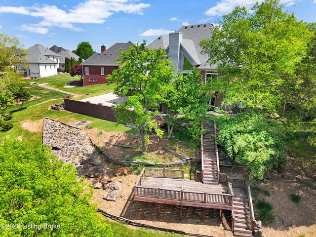 8004 Blacksmith Ct, Louisville, KY 40291