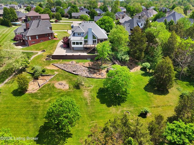 8004 Blacksmith Ct, Louisville, KY 40291