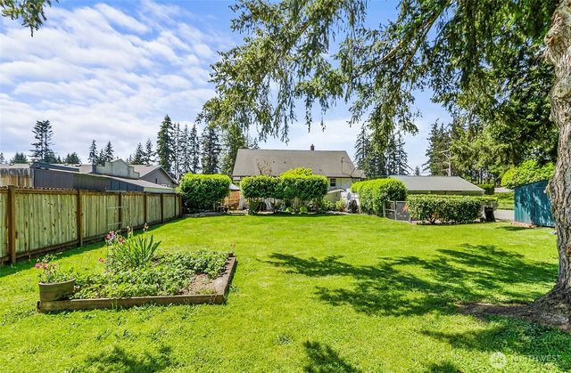 8029 60th Drive NE, Marysville, WA 98270