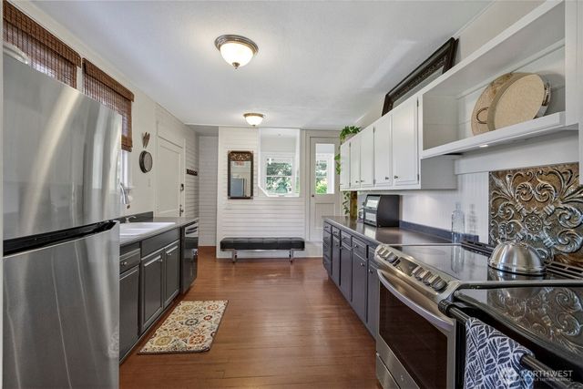 8029 60th Drive NE, Marysville, WA 98270