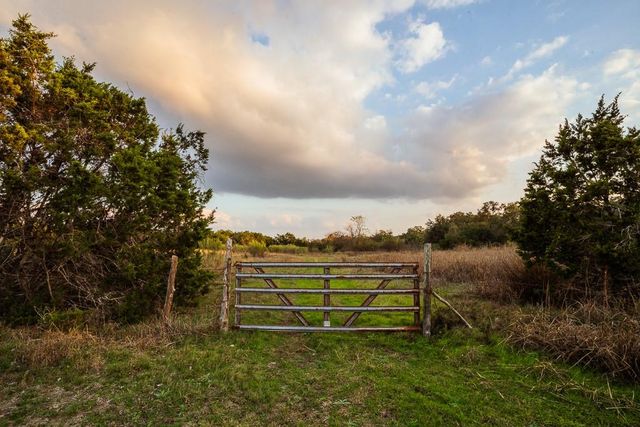 17650 Hamilton Pool RD, Austin, TX 78738