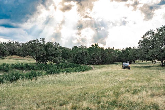 17650 Hamilton Pool RD, Austin, TX 78738