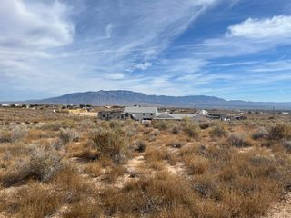1308 Chino Place SE, Rio Rancho, NM 87124