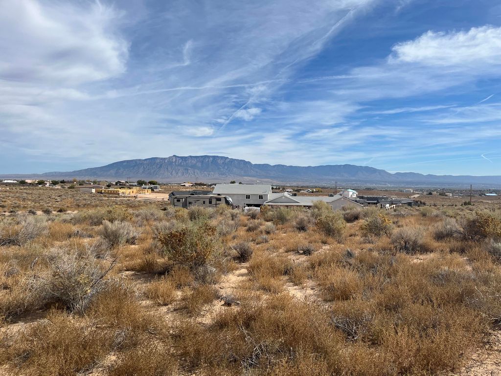 1308 Chino Place SE, Rio Rancho, NM 87124