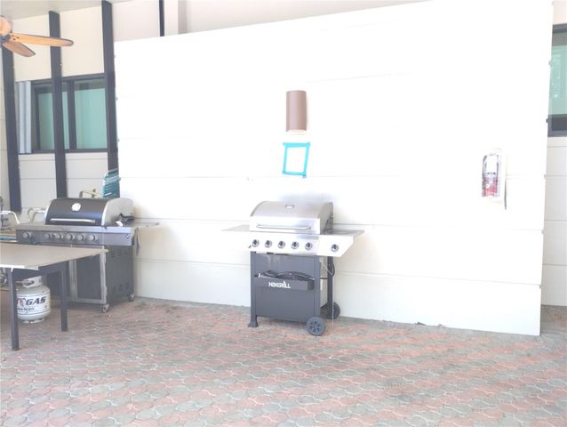 7300 NW 5TH Court 205, Margate, FL 33063