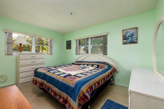 3700 56TH STREET N, St Petersburg, FL 33710