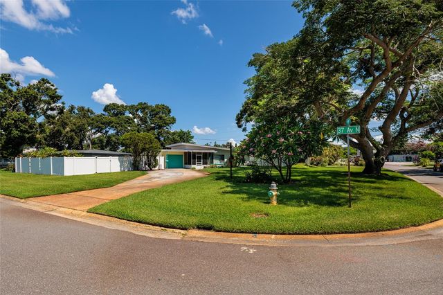 3700 56TH STREET N, St Petersburg, FL 33710