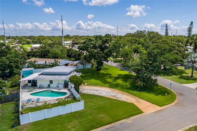 3700 56TH STREET N, St Petersburg, FL 33710