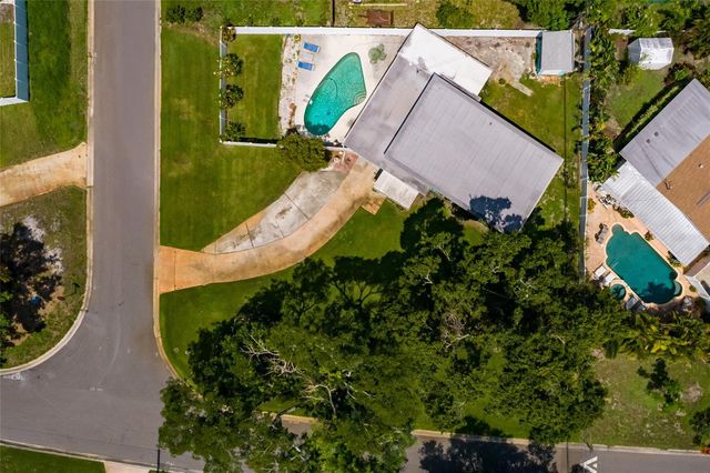 3700 56TH STREET N, St Petersburg, FL 33710