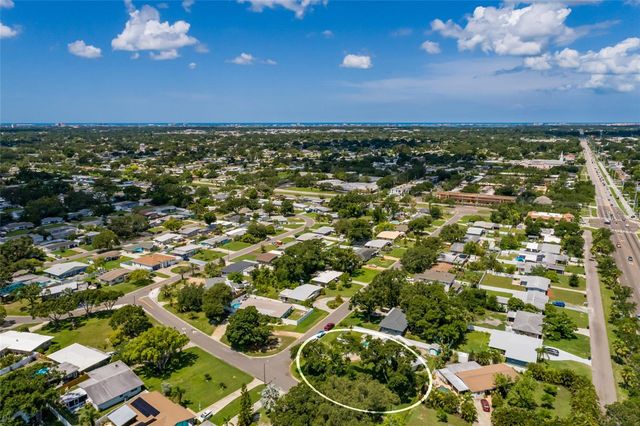 3700 56TH STREET N, St Petersburg, FL 33710