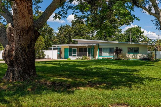 3700 56TH STREET N, St Petersburg, FL 33710