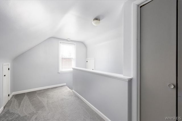 34 Lyndale Court, West Seneca, NY 14224