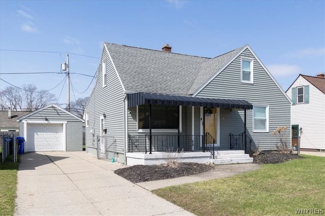 34 Lyndale Court, West Seneca, NY 14224
