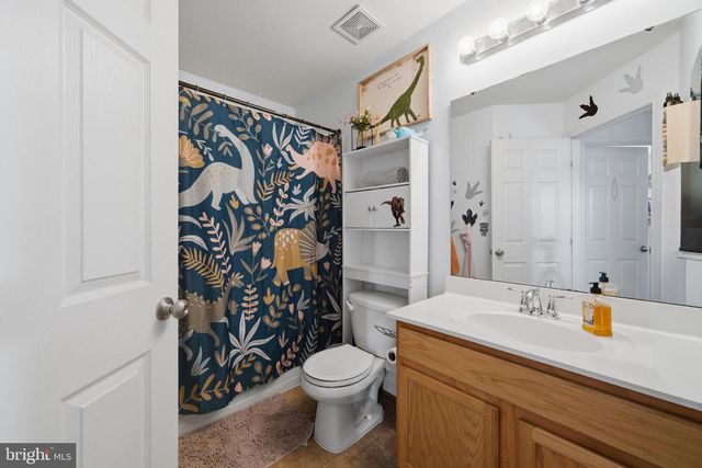 8 DON QUIXOTE, Charles Town, WV 25414