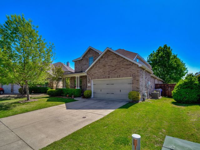 405 Driftwood Court, Forney, TX 75126
