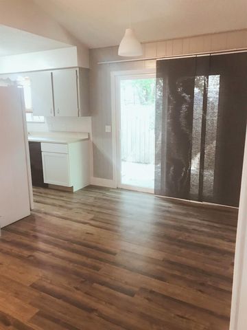 1415 Valleyridge DR A, Austin, TX 78704