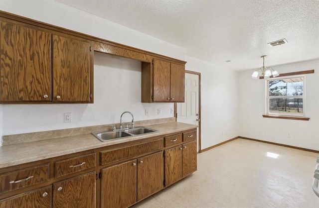 408 E Salter Street, Asher, OK 74826