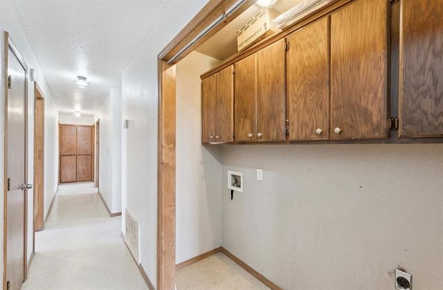 408 E Salter Street, Asher, OK 74826