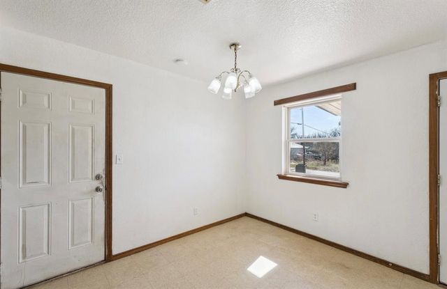 408 E Salter Street, Asher, OK 74826