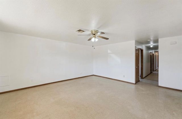 408 E Salter Street, Asher, OK 74826