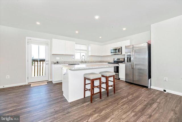 336 BURNSIDE AVE, Taneytown, MD 21787