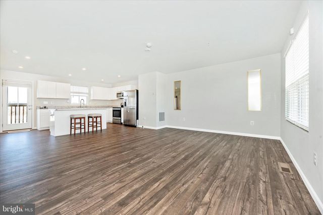 336 BURNSIDE AVE, Taneytown, MD 21787