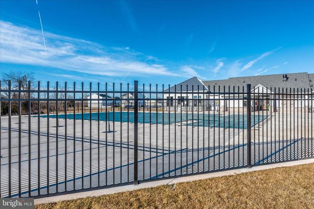 336 BURNSIDE AVE, Taneytown, MD 21787