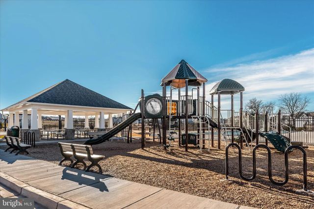 336 BURNSIDE AVE, Taneytown, MD 21787