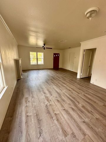 311 S Jackson Street, San Angelo, TX 76901