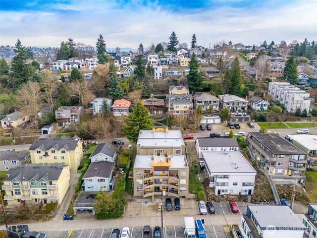 3425 14th Avenue W, Seattle, WA 98119