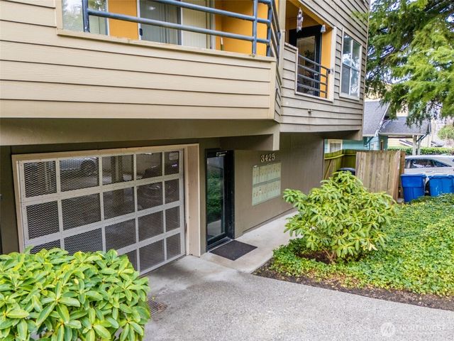 3425 14th Avenue W, Seattle, WA 98119